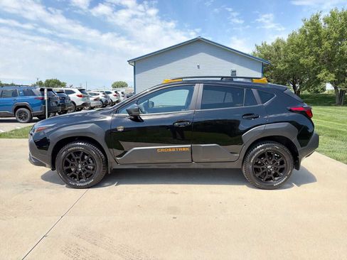 Certified 2025 Subaru Crosstrek 2.5i Wilderness w/ Crosstrek Mirror Package AWD/4WD image 3