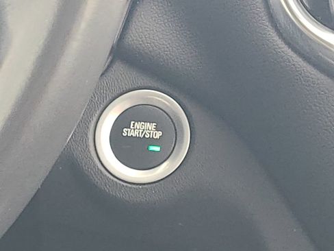 Used 2019 Chevrolet Equinox LT AWD/4WD image 27