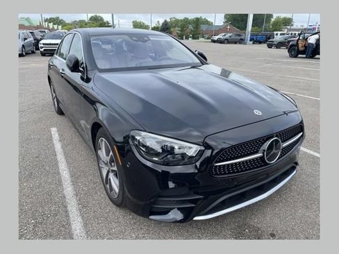 Used 2021 Mercedes-Benz E 450 4MATIC Sedan image 1
