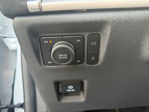 Used 2025 Ford Expedition Max Active image 20