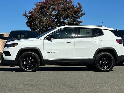 New 2026 Jeep Compass Latitude w/ Quick Order Package 29K image 7