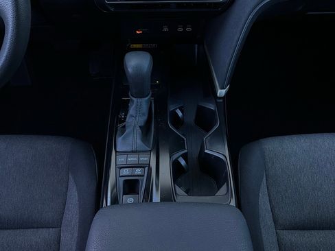 Used 2025 Toyota Camry LE image 14