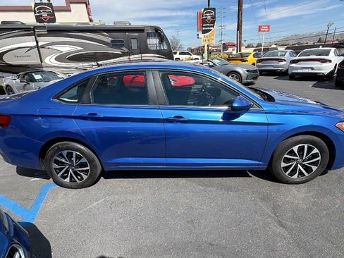 Used 2024 Volkswagen Jetta S image 5