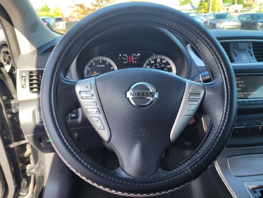 Used 2015 Nissan Sentra SV FWD image 15