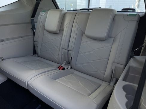 New 2026 Volkswagen Atlas SE image 31