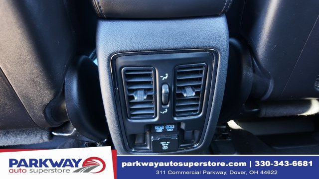 Used 2019 Jeep Grand Cherokee Limited AWD/4WD image 15