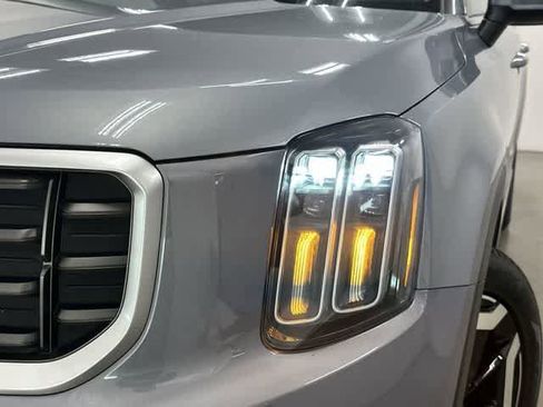 Used 2024 Kia Telluride S w/ S Sunroof Package image 32