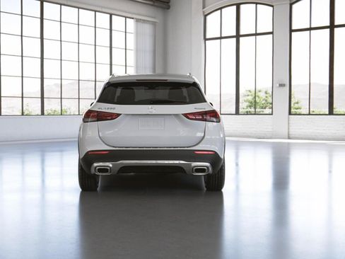 Certified 2023 Mercedes-Benz GLA 250 4MATIC image 42