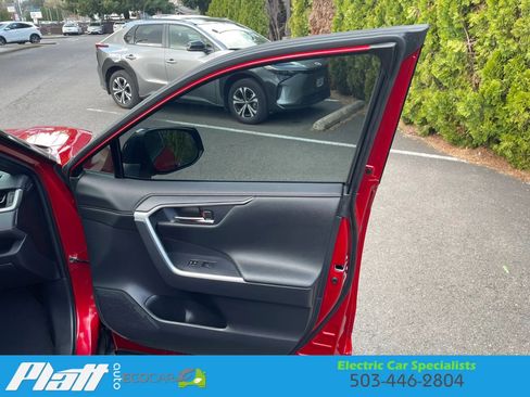 Used 2021 Toyota RAV4 XSE w/ Weather Package AWD/4WD image 56