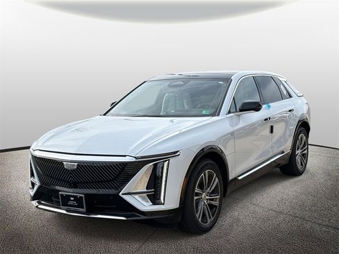 New 2026 Cadillac Lyriq Premium Luxury image 5