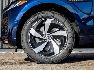 New 2026 Jaguar F-PACE R-Dynamic S AWD/4WD video 4