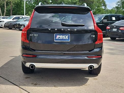 Used 2019 Volvo XC90 T5 Momentum w/ Protection Package Premier image 6