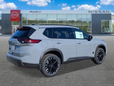 New 2026 Nissan Rogue Dark Armor FWD image 5