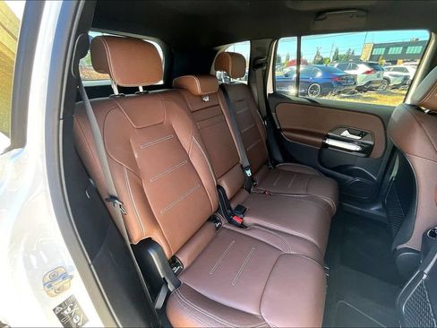 Used 2023 Mercedes-Benz GLB 35 AMG 4MATIC image 20