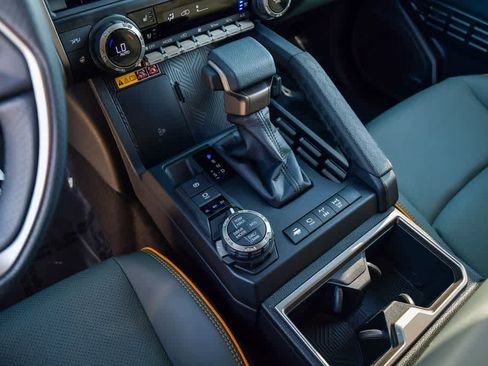 New 2026 Toyota 4Runner Trailhunter image 27