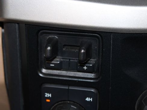 Used 2023 Ford F350 XLT w/ 360-Degree Camera Package image 30