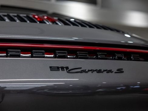 Used 2024 Porsche 911 Carrera S w/ Sport Package image 22