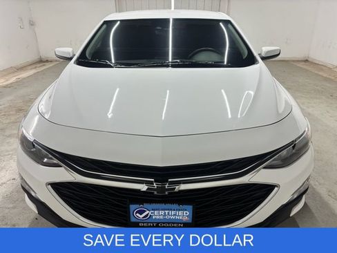 Used 2025 Chevrolet Malibu RS w/ LPO, Floor Liner Package FWD image 2
