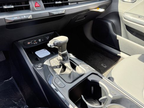 New 2026 Kia K4 EX image 13