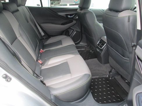 Used 2021 Subaru Outback Onyx Edition XT AWD/4WD image 14
