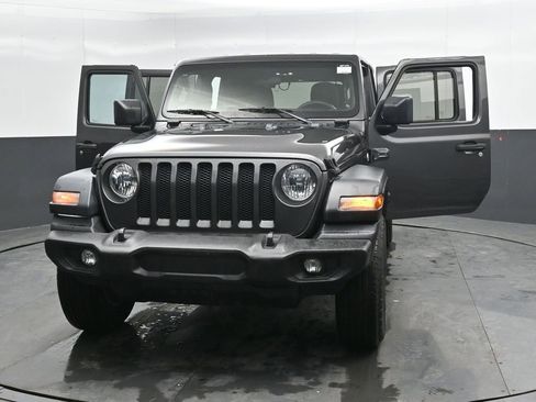 Used 2020 Jeep Wrangler Unlimited Sport image 38