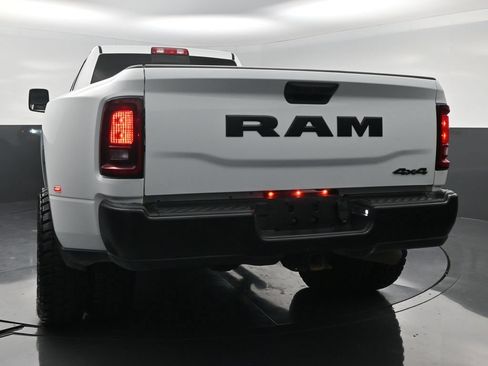Used 2025 RAM 3500 Tradesman AWD/4WD image 17