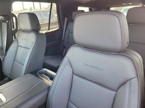 New 2026 GMC Yukon Denali image 23