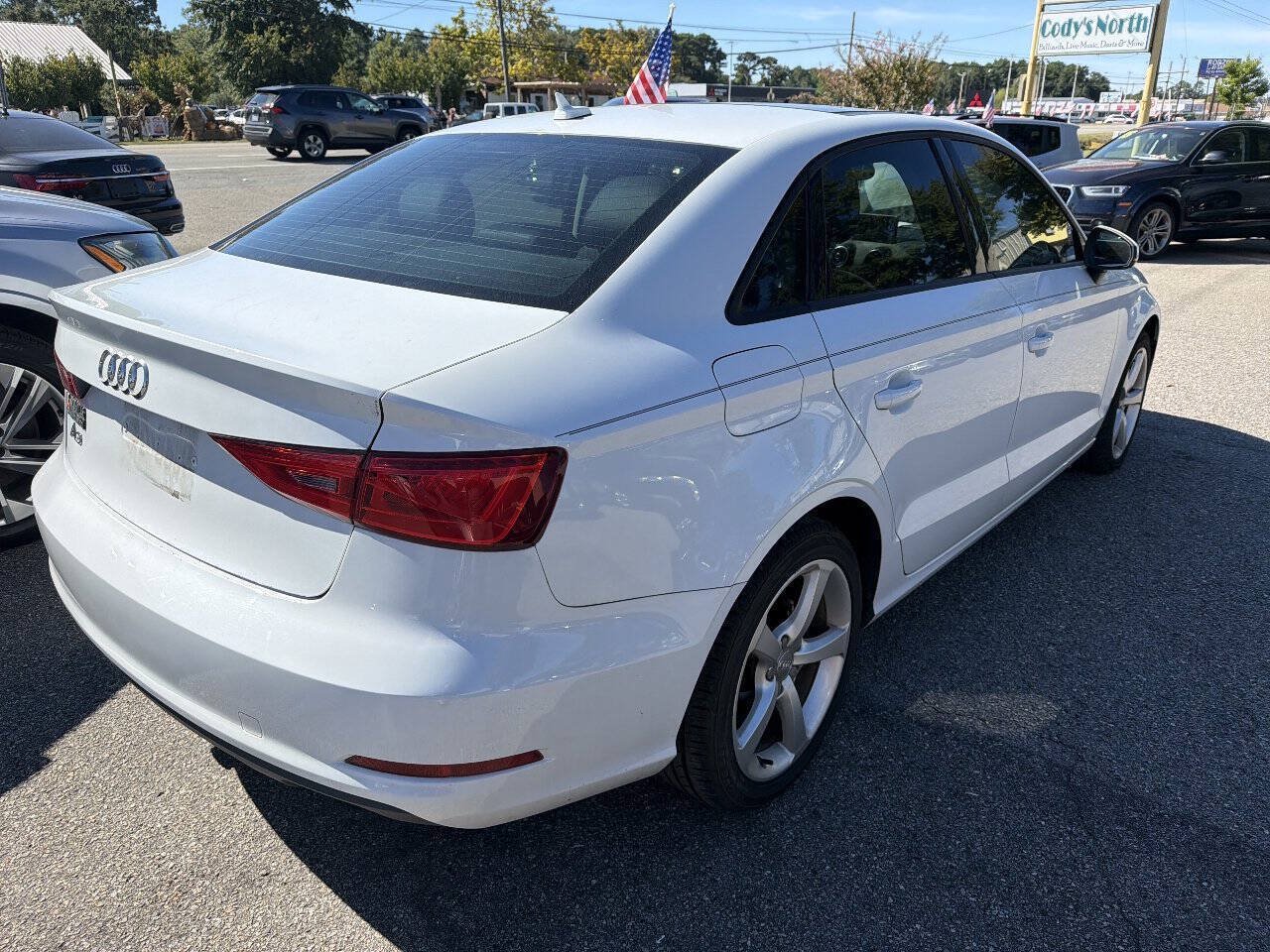 Used 2015 Audi A3 1.8T Premium w/ Cold Weather Package FWD image 5