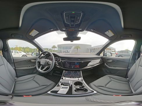 Certified 2026 Audi Q7 3.0T Premium Plus AWD/4WD image 9