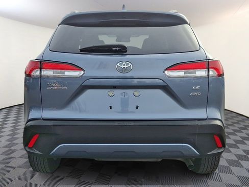 Certified 2023 Toyota Corolla Cross LE image 5