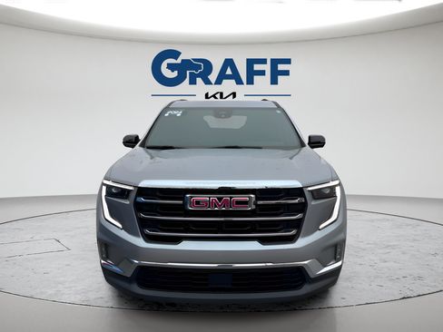 Used 2024 GMC Acadia Elevation w/ Luxury Package AWD/4WD image 5
