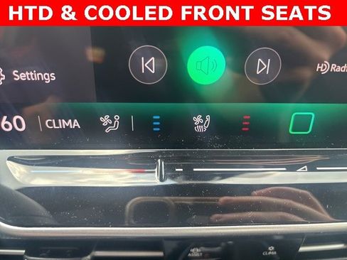 New 2025 Volkswagen GTI SE image 4