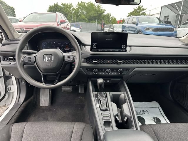 Used 2024 Honda Accord EX image 23