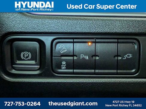 Used 2021 Chevrolet Tahoe Z71 w/ Rear Media and Nav Package AWD/4WD image 36