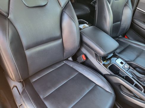 Used 2023 Kia Telluride S w/ S Sunroof Package image 16