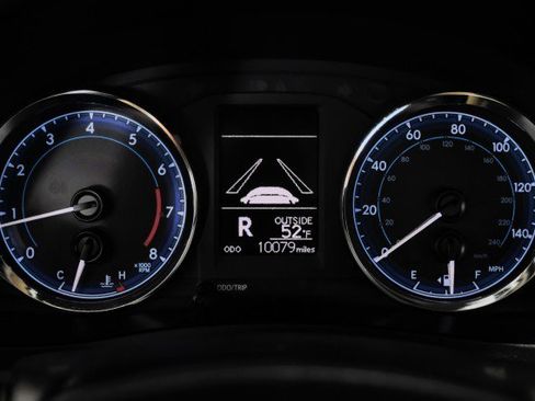 Used 2017 Toyota Corolla LE image 20