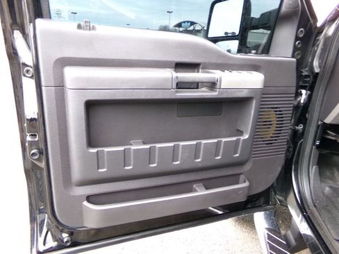 Used 2016 Ford F350 Lariat w/ Lariat Ultimate Package image 17