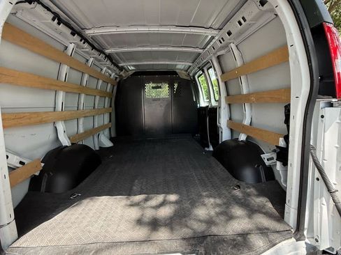 Used 2025 GMC Savana 2500 w/ Driver Convenience Package RWD image 14