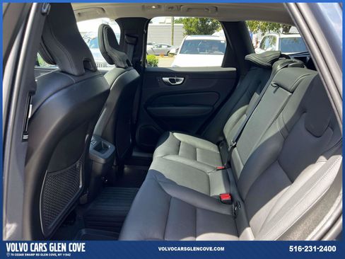 Certified 2024 Volvo XC60 B5 Plus w/ Climate Package AWD/4WD image 10
