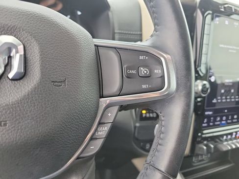 Used 2022 RAM 1500 Laramie RWD image 22