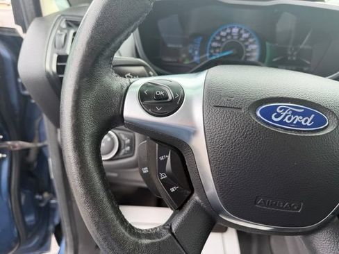 Used 2018 Ford C-MAX Titanium FWD image 26