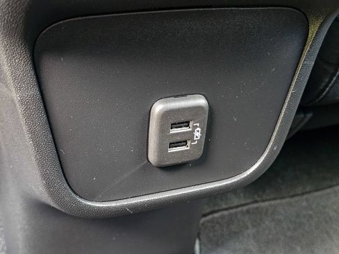 Used 2023 GMC Terrain SLE w/ Driver Convenience Package AWD/4WD image 32