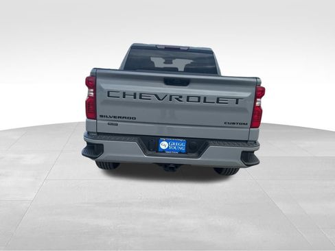 Used 2024 Chevrolet Silverado 1500 Custom w/ Turbomax Blackout Package image 6