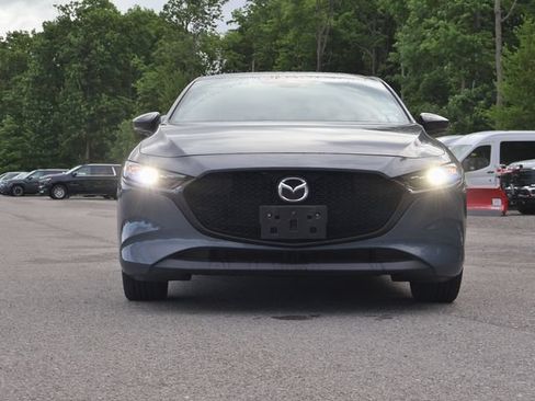 Used 2023 MAZDA MAZDA3 s FWD image 10