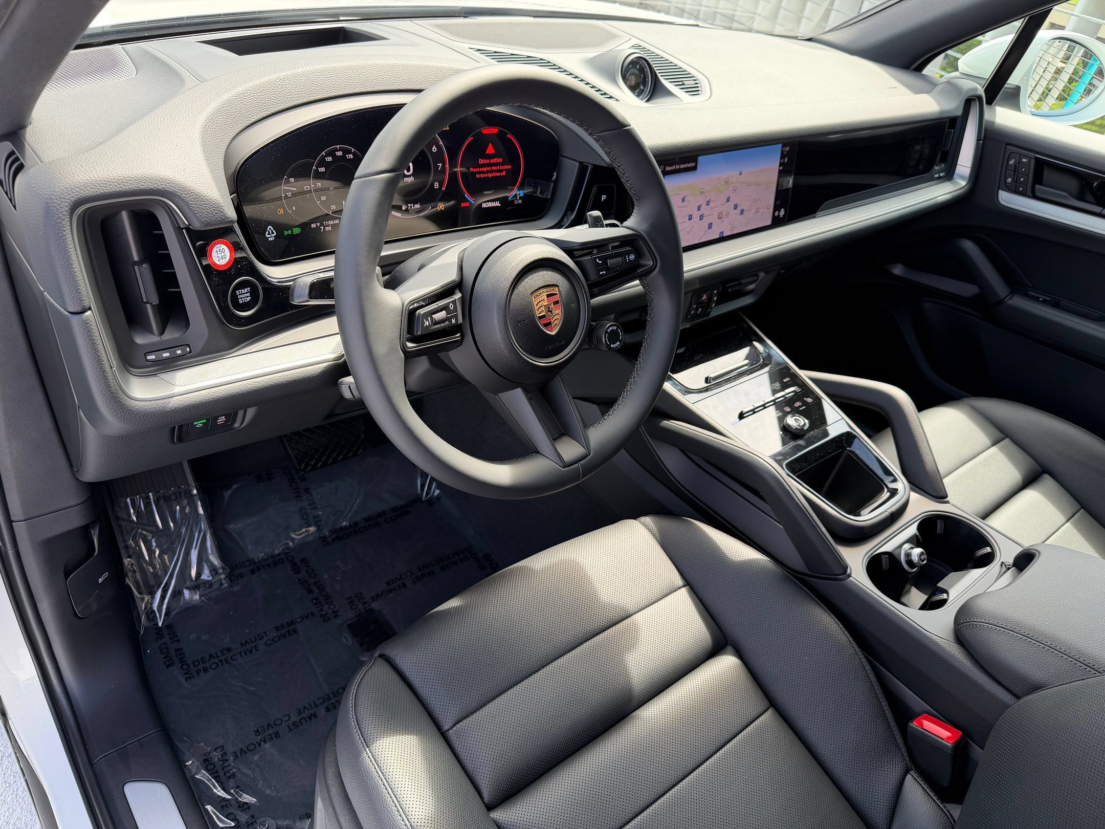 Used 2026 Porsche Cayenne AWD/4WD image 4
