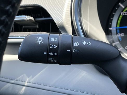 Used 2021 Toyota Highlander Platinum image 36