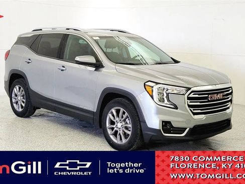 Used 2023 GMC Terrain SLT FWD image 1