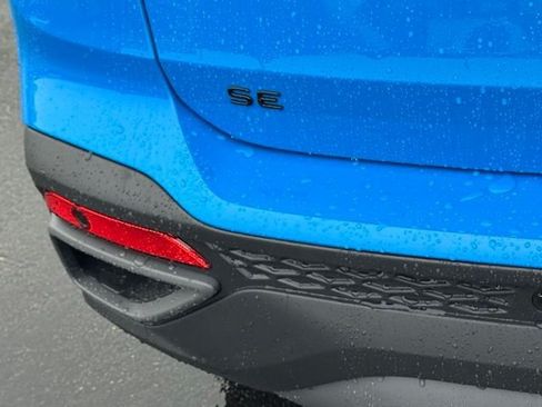 New 2026 Volkswagen Taos SE AWD/4WD image 12