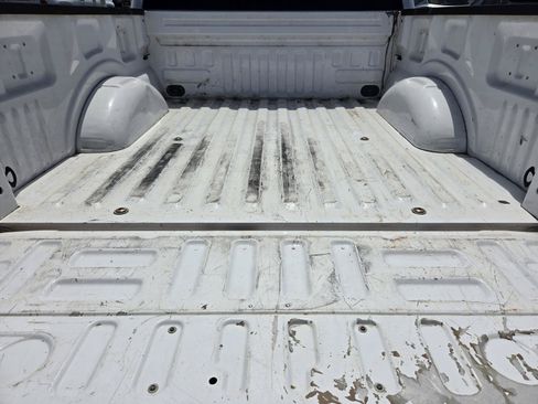 Used 2017 Ford F150 XLT RWD image 12