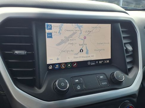 Used 2021 GMC Acadia SLT w/ Technology Package AWD/4WD image 22